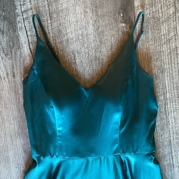 JULIET FORMAL HIGH SLIT DRESS - Picture 8 of 9